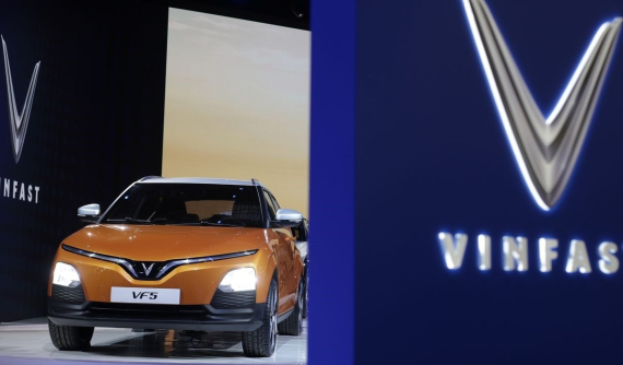 Chủ tịch Vingroup Phạm Nhật Vượng: không bỏ ra 500 - 700 triệu USD để xây dựng trạm sạc cho đối thủ dùng chung