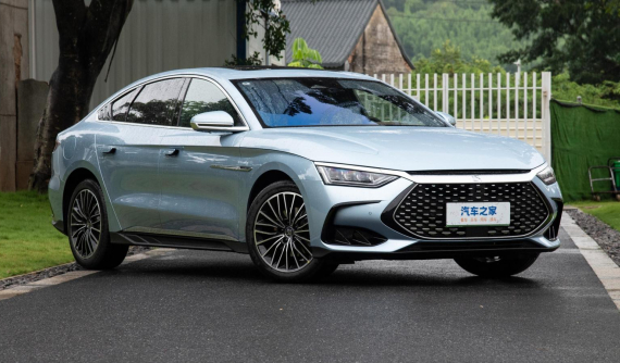 Đánh giá nhanh BYD Han DM-i Champion Edition 2023: Hết xăng vẫn chạy được 200 km, ngoại hình Tây như Audi