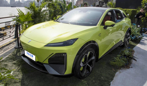 SUV điện Changan Deepal S7, "tiểu Lamborghini Urus của Trung Quốc", mở bán với giá từ 567 triệu đồng ?