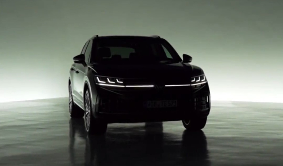 Volkswagen Touareg - xe đang được ưu đãi đến 400 triệu đồng tại Việt Nam - sẽ ra mắt phiên bản mới vào ngày mai