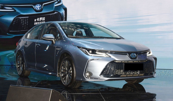 Toyota Corolla Altis 2023 được nâng cấp động cơ hybrid và màn hình trung tâm