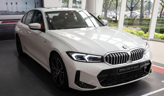 BMW công bố bảng giá mới, có xe giảm đến 140 triệu đồng