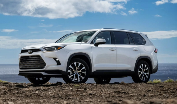 Toyota Grand Highlander 2024 được chốt giá, sẵn sàng "lên sàn" cạnh tranh với Hyundai Palisade