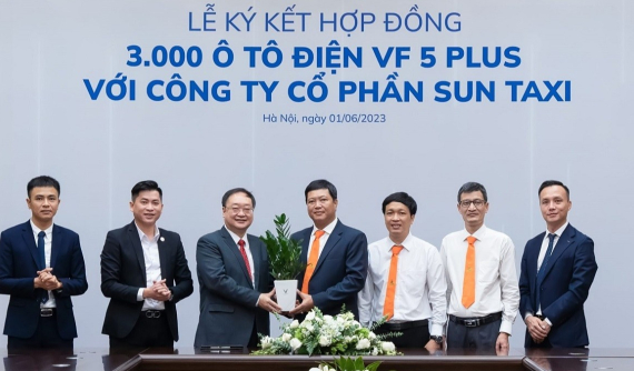 Sun Taxi mua 3.000 chiếc VinFast VF5 Plus để triển khai dịch vụ taxi điện