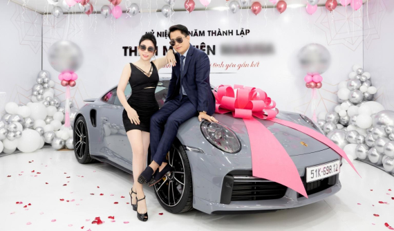 Không chọn mua 911 Sport Classic giới hạn, vợ chồng đại gia Hải Dương lại sắm Porsche 911 Turbo S 992 đã có nhiều xe xuất hiện trước đó