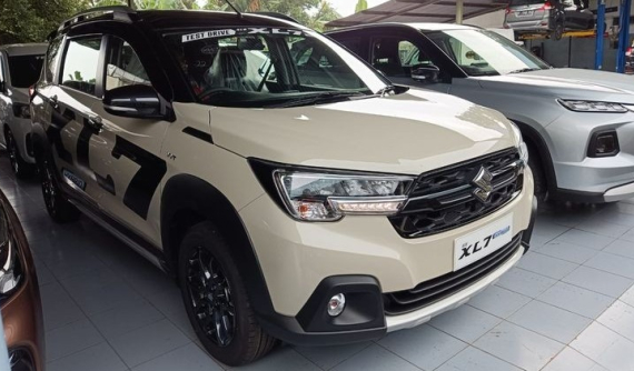 Suzuki XL7 Hybrid 2023 đã về tới đại lý, chờ ngày ra mắt chính thức