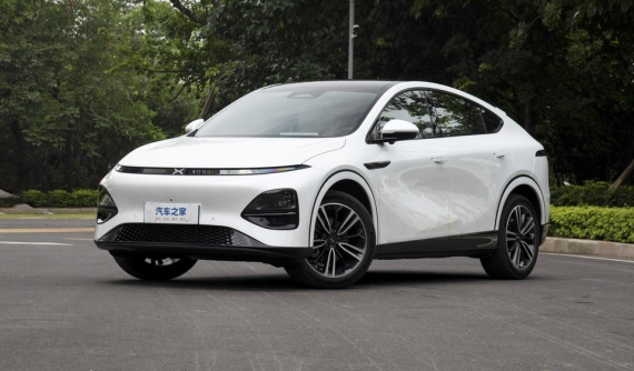 Xpeng G6 "bán chạy như tôm tươi" chỉ sau 3 ngày mở bán trước, "át chủ bài" là 10 phút sạc chạy được 300 km?