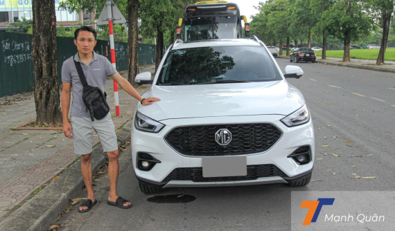 Thanh niên 30 tuổi “trải lòng” về MG ZS: lái ngon hơn Corolla Cross, nhưng nhược điểm là độ trượt giá lớn