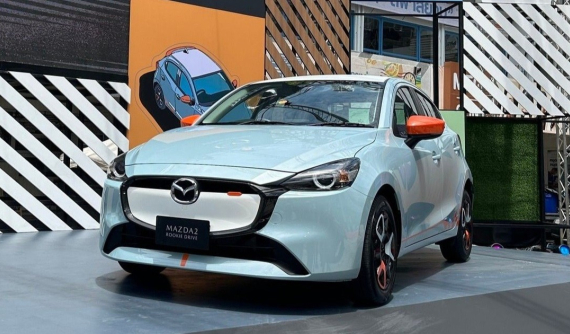 Mazda2 2023 ra mắt Đông Nam Á, nhiều tính năng an toàn nhưng chỉ có 2 túi khí, giá từ 404 triệu đồng