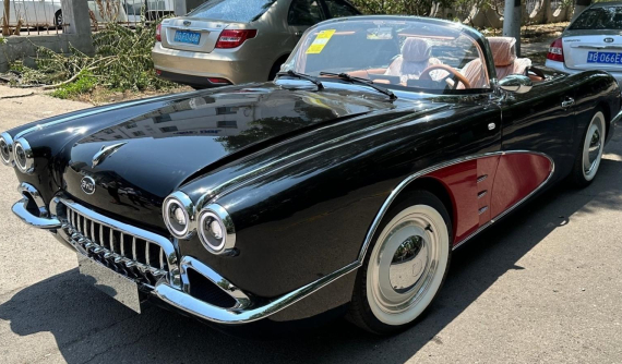 Câu chuyện về Songsan SS Dolphin - xe Trung Quốc "ăn xăng" chỉ 1,3 lít/100 km, giống Chevrolet Corvette 1958, giá trên 2 tỷ đồng