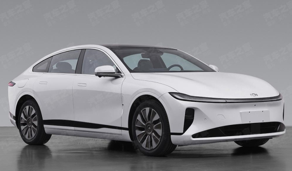 Xem mắt trước Qiyuan A07, sedan thuần điện cỡ trung của Changan sẽ ra mắt vào tháng sau