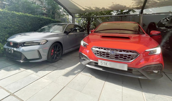 Tay chơi xe Vin Trần cuối cùng đã được bàn giao Honda Civic Type R 2023, màu sơn y hệt xe Cường "Đô-la"