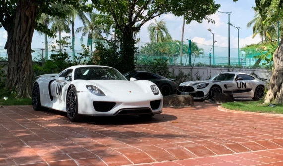 Tua lại quá trình về nước cho đến khi ra biển của Porsche 918 Spyder độc nhất Việt Nam