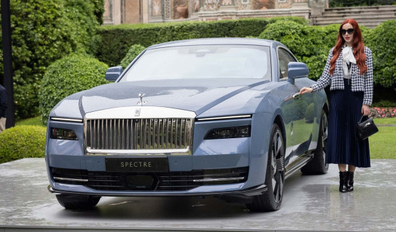Bán xe điện Rolls-Royce Spectre để kiếm lời, khách hàng sẽ bị hãng cho vào danh sách đen