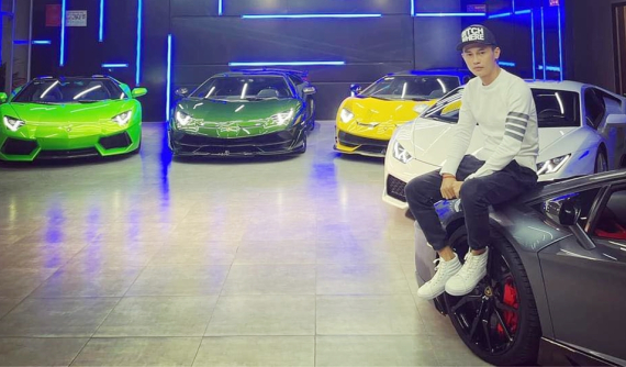 Những chiếc siêu xe Lamborghini đặc biệt từng xuất hiện cùng Khanh Supper, cặp đôi Aventador SVJ là điểm nhấn