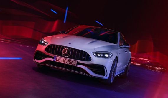 Mercedes-AMG C 43 4Matic chính thức bán tại Việt Nam, lắp ráp trong nước, giá từ 2,96 tỷ đồng