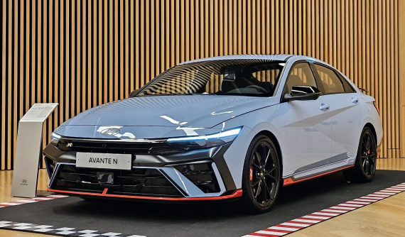 Hyundai Elantra N phiên bản mới chính thức được bán ra thị trường, đe dọa Honda Civic Type R