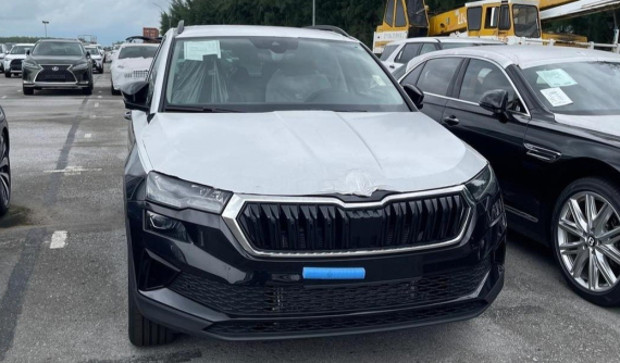 Thêm xe Skoda cập cảng Việt Nam, lần này là đối thủ của Toyota Corolla Cross