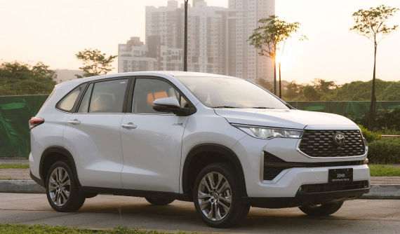 Toyota Innova 2023 được chốt lịch ra mắt Việt Nam, bán song song với thế hệ cũ