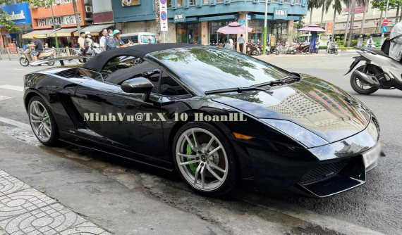 Những thay đổi trên siêu xe Lamborghini Gallardo LP570-4 Spyder Performante của "Qua" Vũ mà rất ít người nhận ra