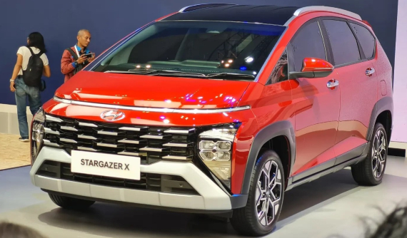 Hyundai Stargazer X chính thức trình làng, sẵn sàng đấu Mitsubishi Xpander Cross và Suzuki XL7