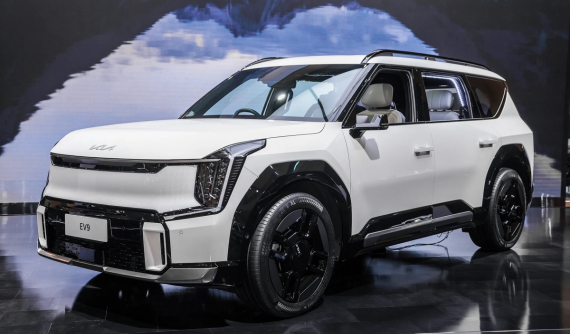 Kia EV9 GT-Line 2024 chính thức đặt chân đến Đông Nam Á, đắt hơn nhiều so với VinFast VF9 ở Việt Nam