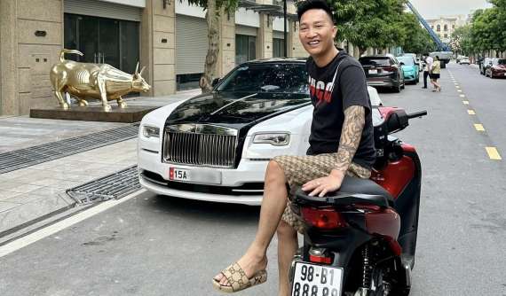 Rolls-Royce Wraith của Huấn "hoa hồng" có gì đặc biệt?