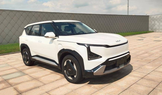 Ô tô điện Kia EV5 lộ hình ảnh của bản thương mại, trình làng trong tháng này