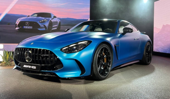 Mercedes-AMG GT 2024 trình làng, có thêm tùy chọn nội thất 4 chỗ ngồi, phả hơi nóng lên Porsche 911