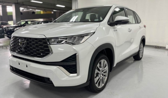 Toyota Innova 2024 ở Việt Nam chỉ có 2 phiên bản, ra mắt vào tháng 10