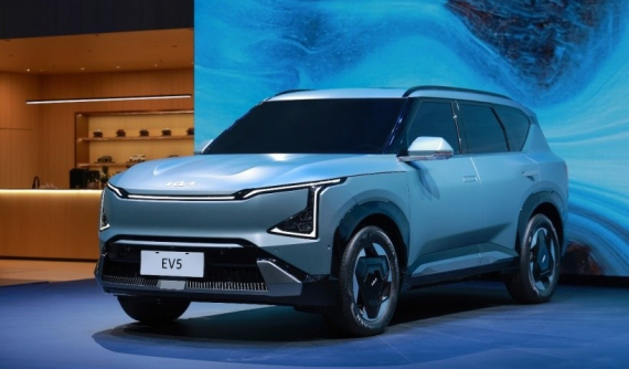 Kia EV5 2024 chính thức ra mắt, dùng pin của BYD, giá mở bán chưa đến 600 triệu đồng