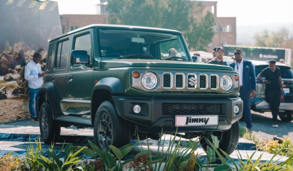 Suzuki Jimny 5 cửa tiếp tục ra mắt thị trường thế giới, có thêm màn hình giải trí 9 inch