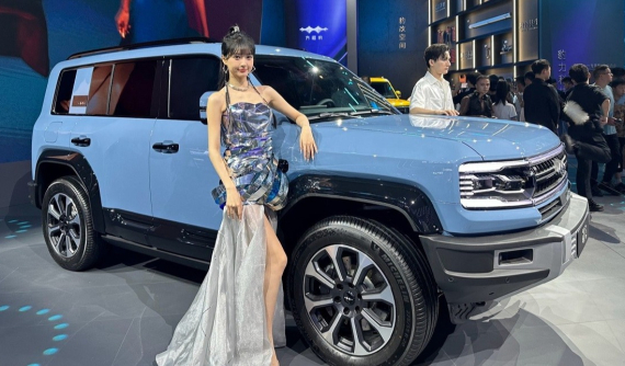 Fang Cheng Bao Leopard 5 - "Toyota Land Cruiser Prado của Trung Quốc" - có giá mở bán rẻ hơn dự đoán