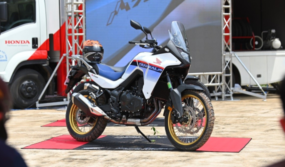Honda Việt Nam lần đầu giới thiệu mẫu xe phân khối lớn Transalp, giá 309 triệu đồng