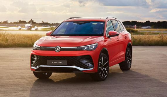 Volkswagen Tiguan 2024 chính thức ra mắt, thêm màn hình cỡ lớn, chạy được 100 km mà không "ăn xăng"