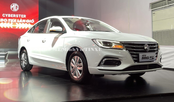 Đánh giá nhanh MG5 MT mới ra mắt Việt Nam: Hút khách chạy dịch vụ, giá bán lấn sân sang phân khúc hạng A