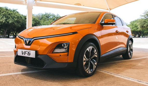 Sát ngày ra mắt, VinFast VF6 bản thương mại lộ rõ thiết kế, hứa hẹn sẽ gây bão trong phân khúc SUV cỡ B