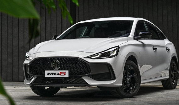 MG5 được bổ sung phiên bản đặc biệt, giá chưa đến 400 triệu đồng
