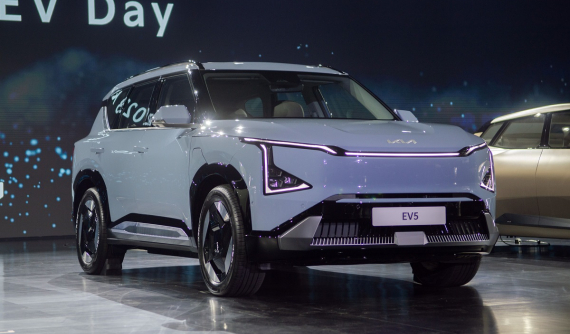 Kia EV5 2024 - SUV điện chung mâm với VinFast VF7 - có quãng đường di chuyển lên đến hơn 700 km