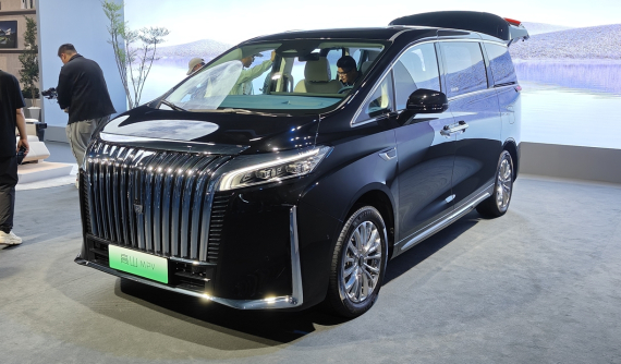 Đánh giá nhanh Wey Gaoshan: MPV dài nhất Trung Quốc chạy 175 km không tốn giọt xăng nào, đối thủ rất khó chịu của Toyota Alphard