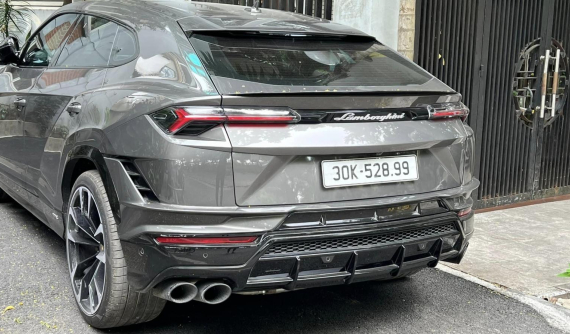 Chờ hơn 3 tháng săn biển đẹp, đại gia đăng ký biển số đấu giá chỉ 50 triệu đồng cho Lamborghini Urus S 2023