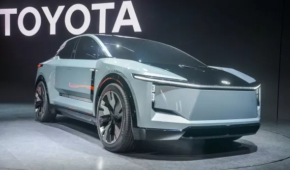 Toyota FT-3e - SUV điện với 6 màn hình từ ngoài vào trong