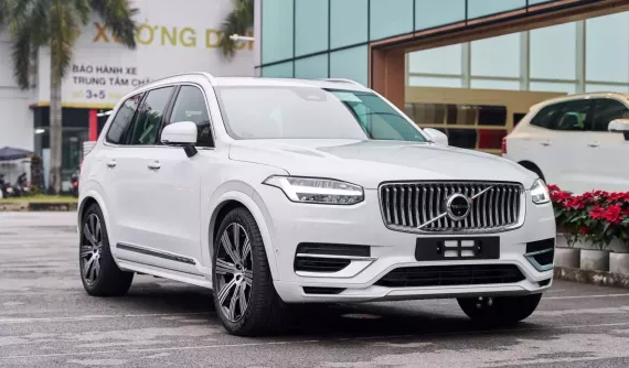 Xe sang Volvo được ưu đãi đến hơn 300 triệu đồng trong tháng 11/2023