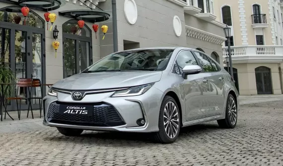 Toyota xuất xưởng chiếc ô tô thứ 300 triệu, xe bán chạy nhất mọi thời đại vẫn là Corolla