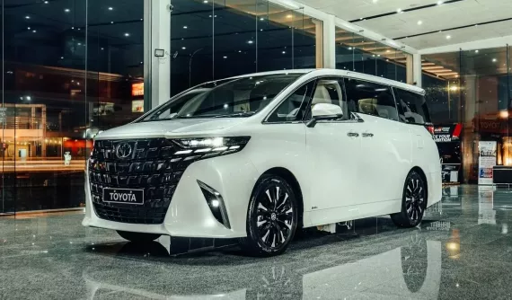 Rộ thông tin Toyota Alphard 2024 sẽ trình làng Việt Nam ngay trong tháng 11 này, giá vẫn hơn 4 tỷ đồng