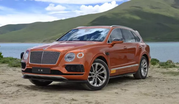 Nguy cơ cháy nổ bất kỳ lúc nào, hơn 1.000 xe Bentley Bentayga sản xuất 7 năm trước bị triệu hồi tại thị trường tỷ dân này