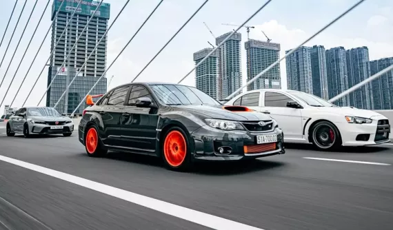Bộ 3 xe JDM trên đường phố Sài thành, Cường "Đô-la" lái Honda Civic Type R 2023 giá 3 tỷ đồng, 2 xe còn lại đều độ khủng