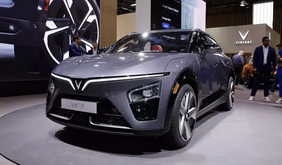 VinFast VF7 được chốt lịch ra mắt Việt Nam ngay trong tháng này