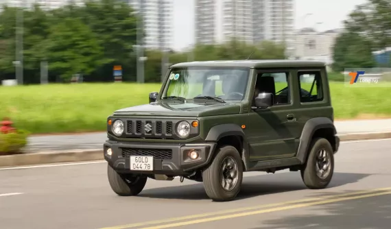 Đánh giá Suzuki Jimny: xe “ăn chơi” nhưng không hợp đi phố