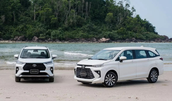Chạy đua doanh số cuối năm, bộ đôi Toyota Veloz Cross và Avanza Premio nhận khuyến mãi đến 70 triệu đồng